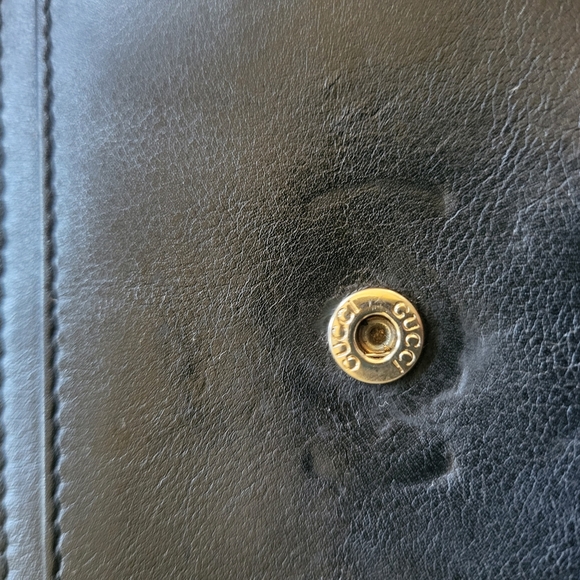 Gucci Black and Gold Emblem Leather Large Wallet - Picture 2 of 9